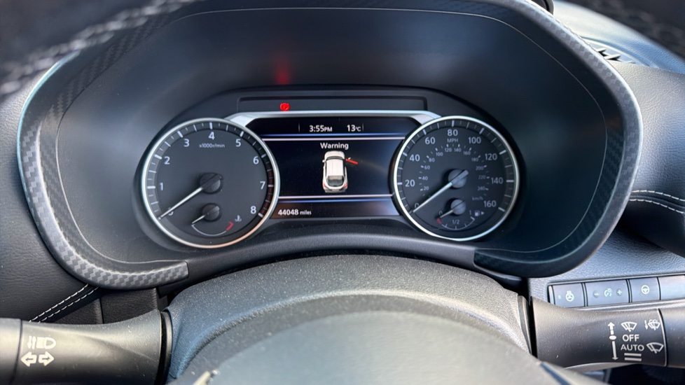 Nissan Juke 1.0 DiG-T 114 Tekna 5dr Petrol Hatchback - Image 18