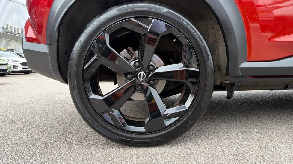 Nissan Juke 1.0 DiG-T Tekna 5dr DCT Petrol Hatchback - Image 7