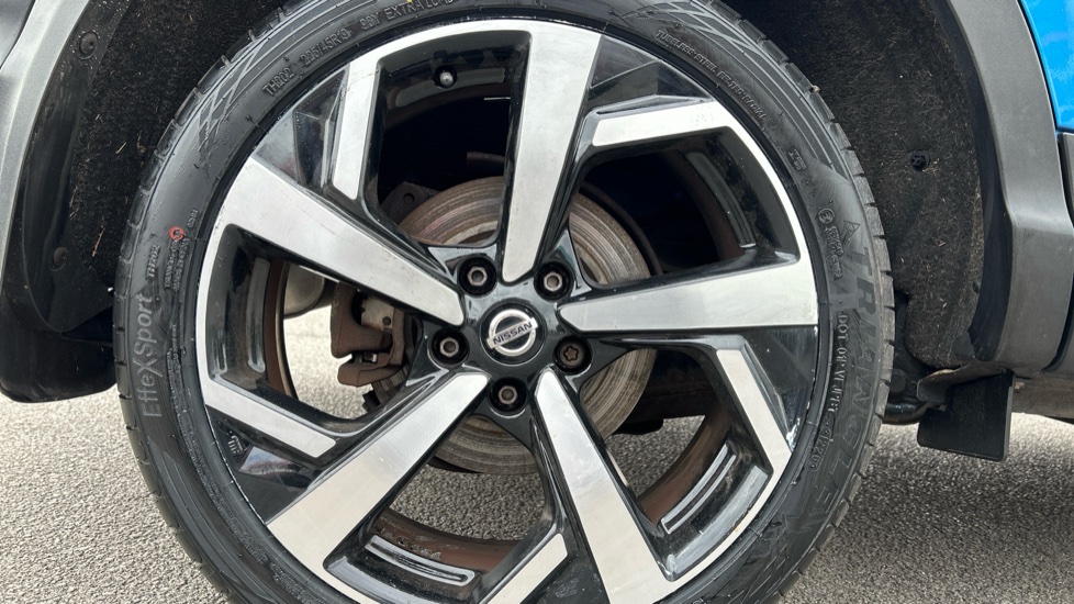 Nissan Qashqai 1.3 DiG-T 160 [157] N-Motion 5dr DCT Petrol Hatchback - Image 7