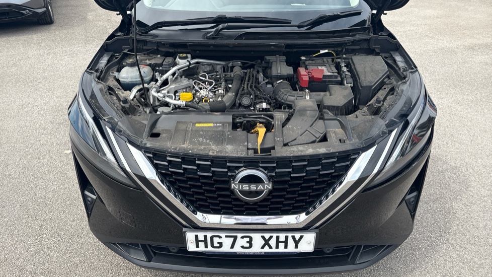 Nissan Qashqai 1.3 DiG-T MH 158 N-Connecta 5dr Xtronic Petrol Hatchback - Image 8