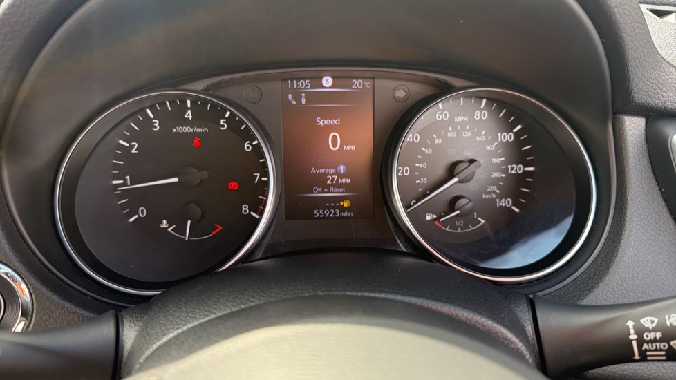 Nissan Qashqai 1.2 DiG-T Tekna+ 5dr Petrol Hatchback - Image 18