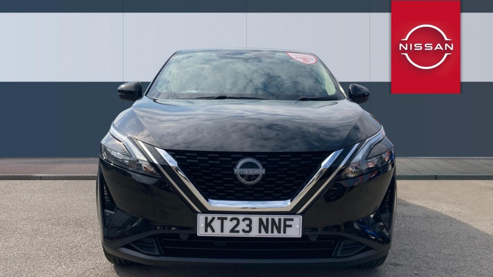 Nissan Qashqai 1.3 DiG-T MH N-Connecta 5dr Petrol Hatchback - Image 3