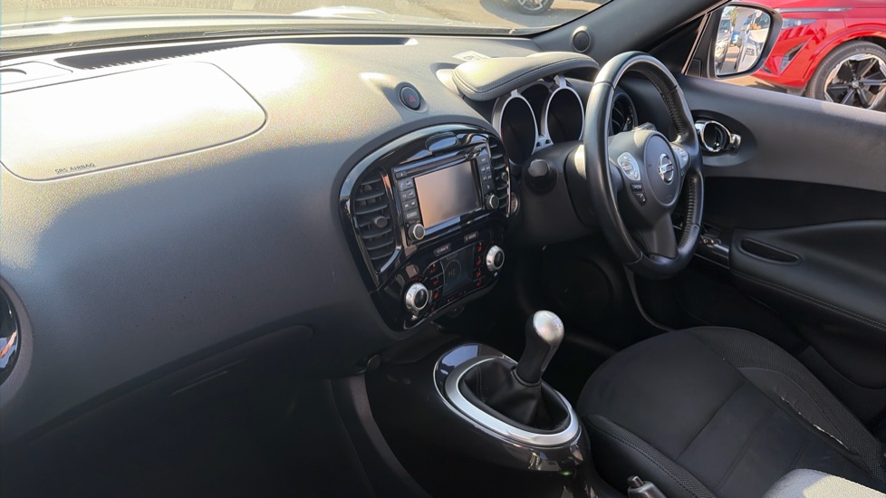Nissan Juke 1.6 [112] Bose Personal Edition 5dr Petrol Hatchback - Image 9
