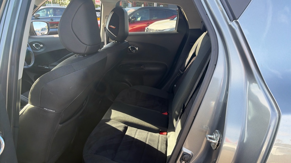 Nissan Juke 1.6 [112] Bose Personal Edition 5dr Petrol Hatchback - Image 16