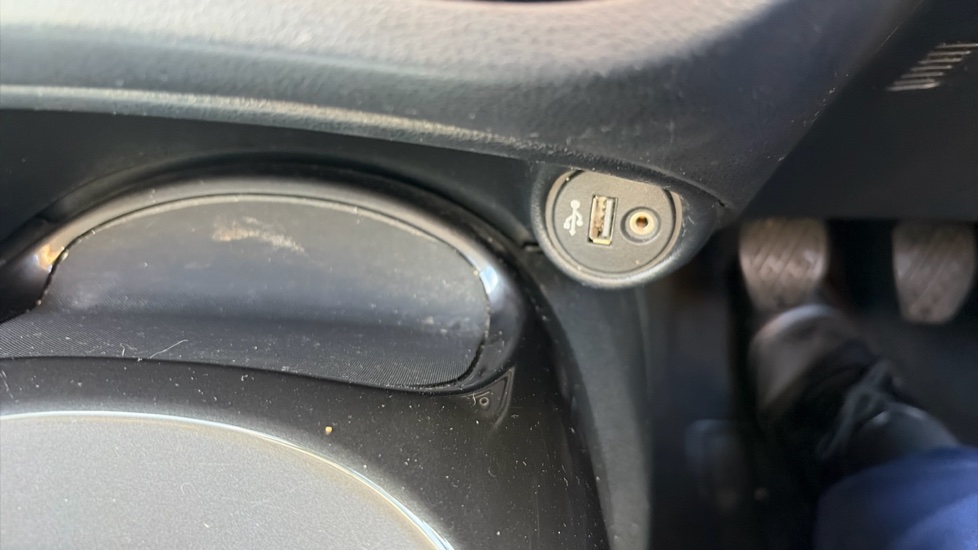 Nissan Juke 1.6 [112] Bose Personal Edition 5dr Petrol Hatchback - Image 29