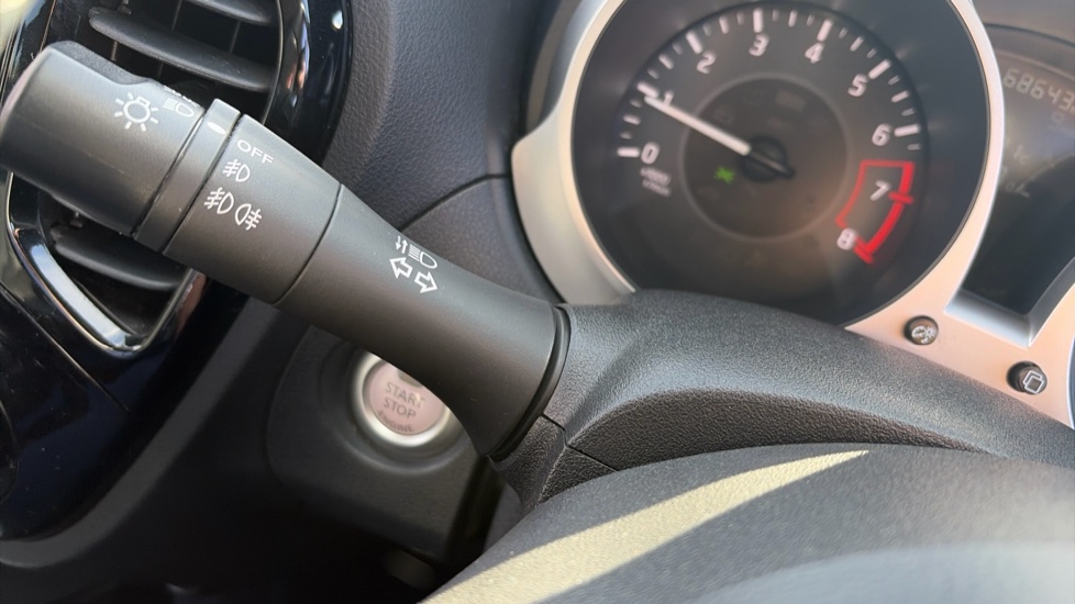 Nissan Juke 1.6 [112] Bose Personal Edition 5dr Petrol Hatchback - Image 31