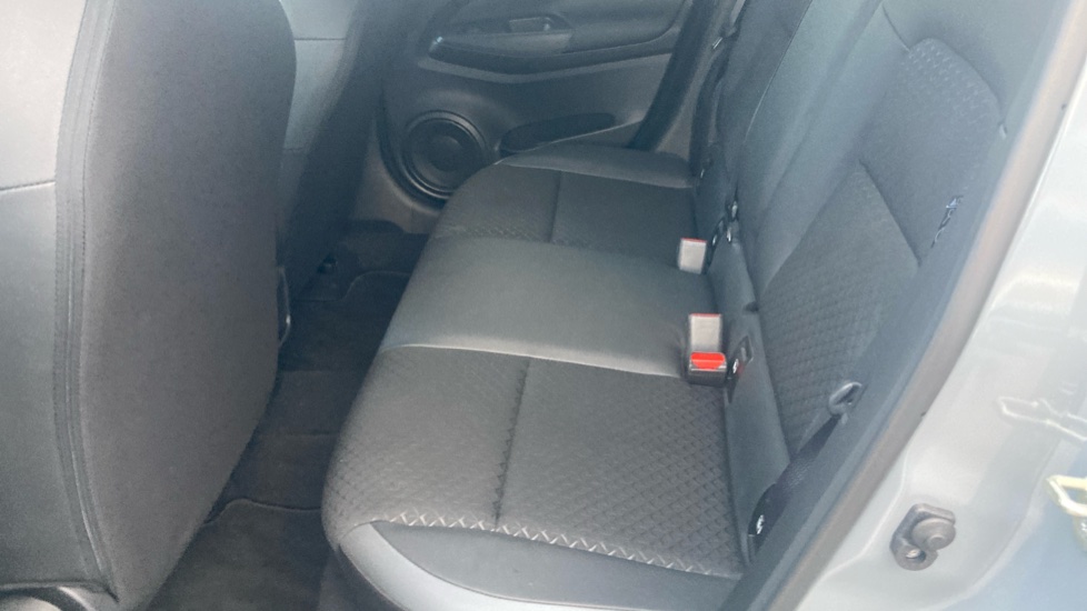 Nissan Juke 1.0 DiG-T 114 N-Connecta 5dr Petrol Hatchback - Image 16