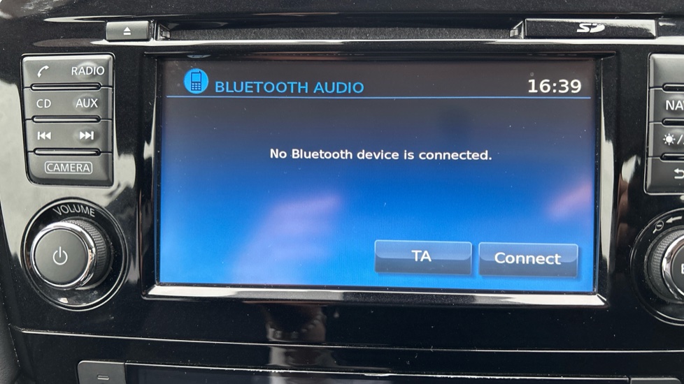 Nissan X-Trail 1.3 DiG-T N-Connecta 5dr DCT Petrol Station Wagon - Image 26