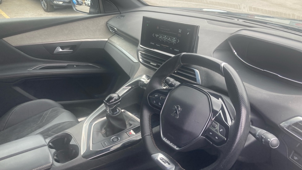 Peugeot 3008 1.2 PureTech GT 5dr Petrol Estate - Image 11