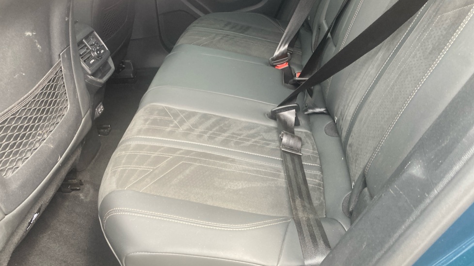 Peugeot 3008 1.2 PureTech GT 5dr Petrol Estate - Image 16