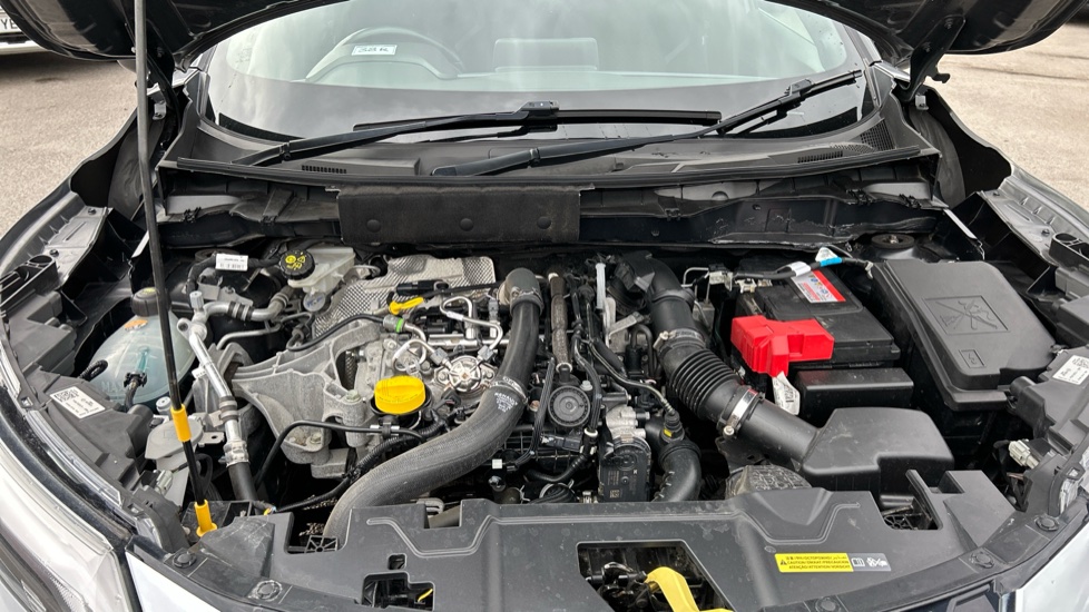 Nissan Juke 1.0 DiG-T 114 N-Connecta 5dr Petrol Hatchback - Image 8