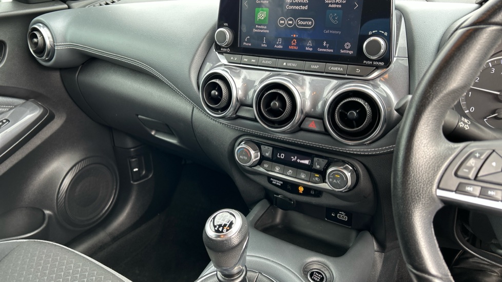 Nissan Juke 1.0 DiG-T 114 N-Connecta 5dr Petrol Hatchback - Image 14