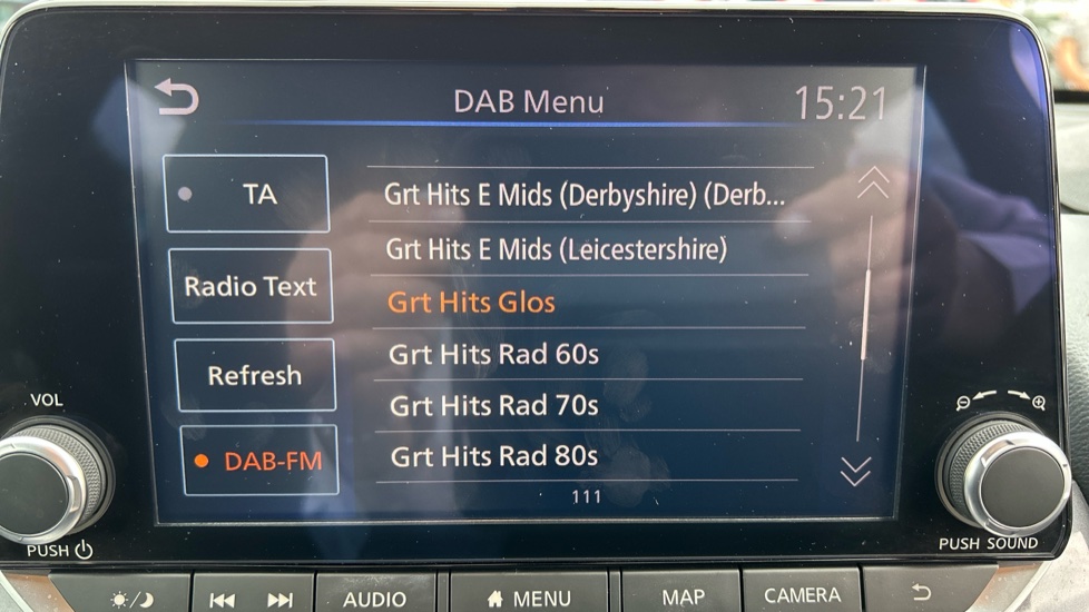 Nissan Juke 1.0 DiG-T 114 N-Connecta 5dr Petrol Hatchback - Image 26