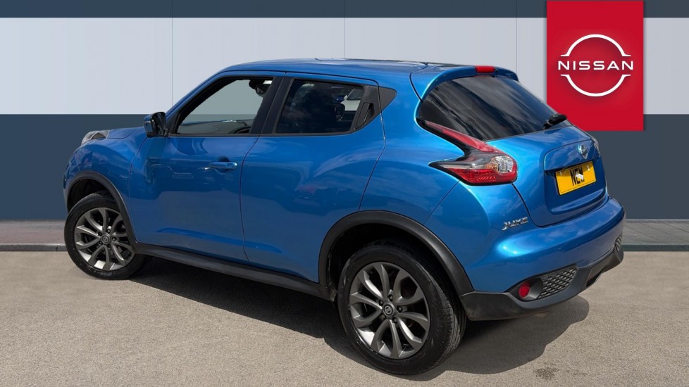 Nissan Juke 1.6 [112] Tekna 5dr [Bose] Petrol Hatchback - Image 2