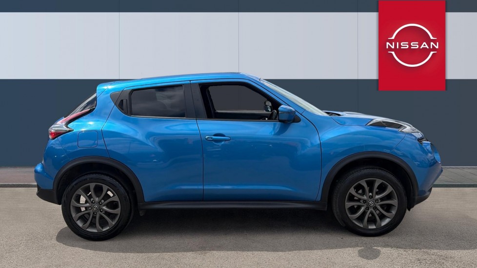 Nissan Juke 1.6 [112] Tekna 5dr [Bose] Petrol Hatchback - Image 5