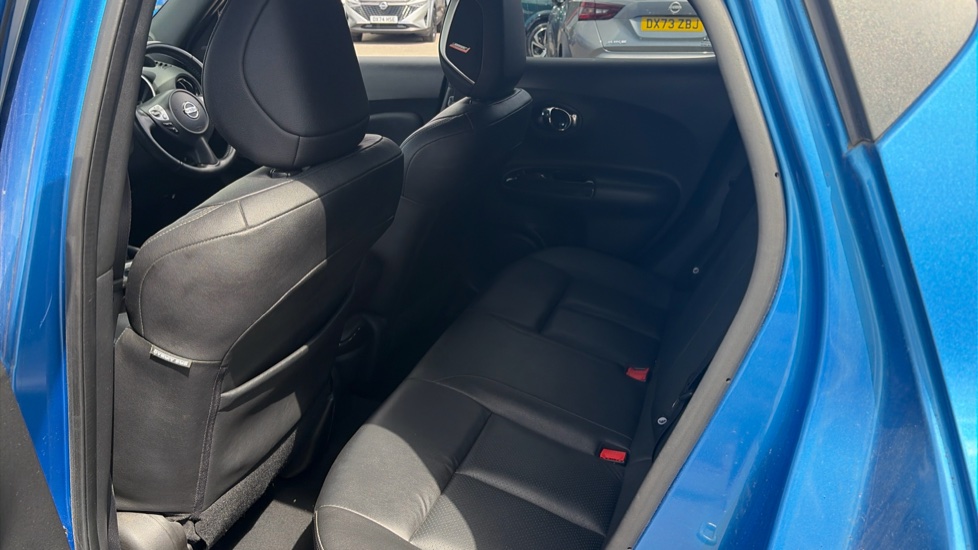 Nissan Juke 1.6 [112] Tekna 5dr [Bose] Petrol Hatchback - Image 16