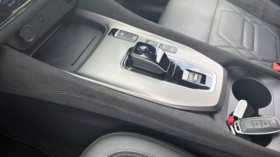 Nissan Qashqai 1.5 E-Power N-Design 5dr Auto Hybrid Hatchback - Image 13