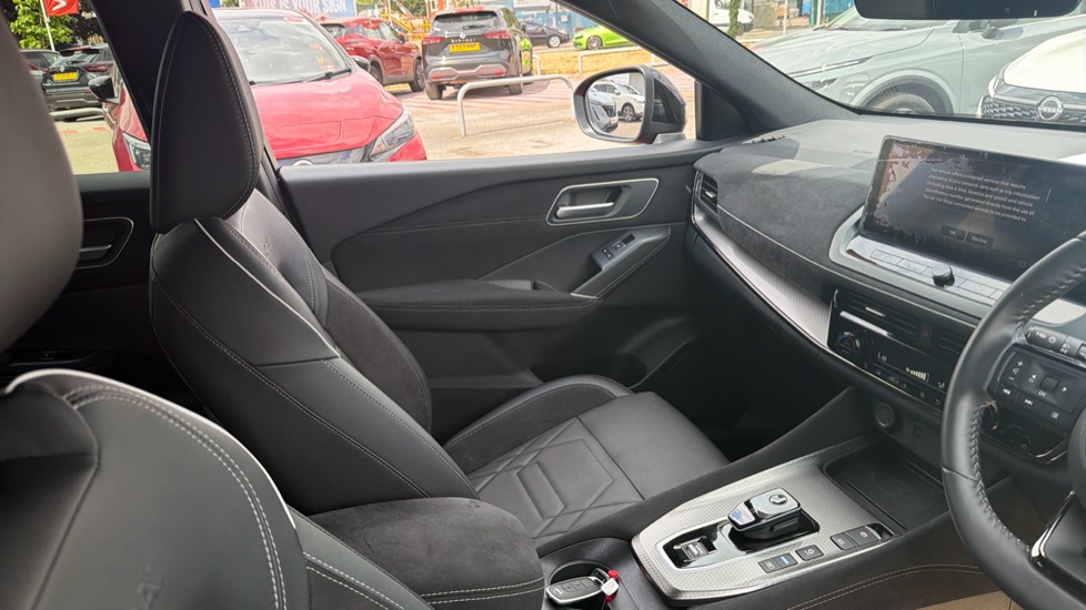 Nissan Qashqai 1.5 E-Power N-Design 5dr Auto Hybrid Hatchback - Image 14