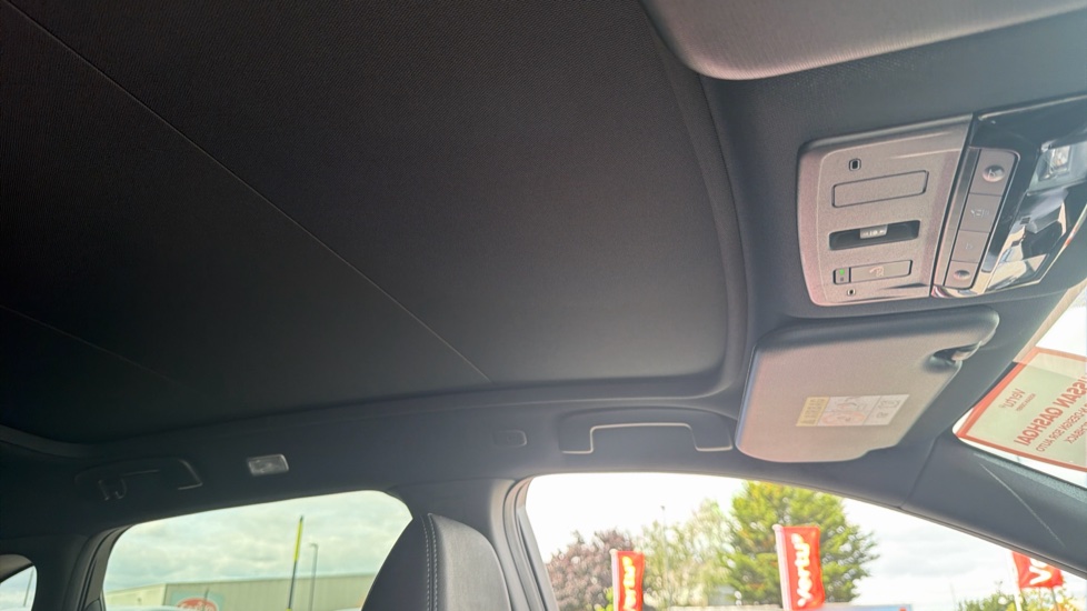 Nissan Qashqai 1.5 E-Power N-Design 5dr Auto Hybrid Hatchback - Image 42