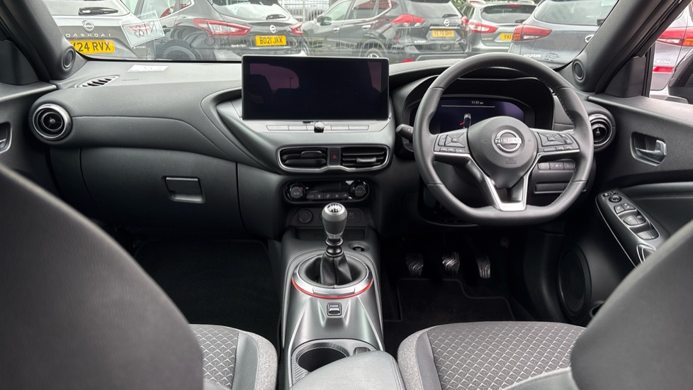 Nissan Juke 1.0 DiG-T N-Connecta 5dr Petrol Hatchback - Image 10