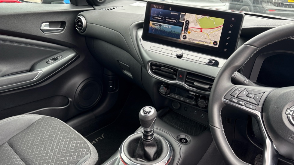 Nissan Juke 1.0 DiG-T N-Connecta 5dr Petrol Hatchback - Image 14