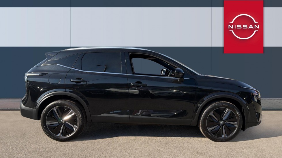 Nissan Qashqai 1.3 DiG-T MH Tekna 5dr Petrol Hatchback - Image 5