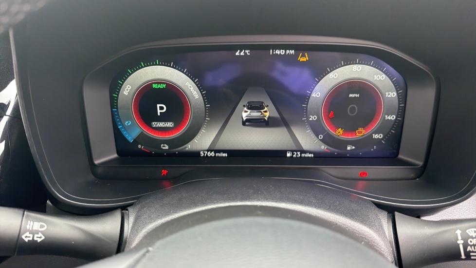 Nissan Juke 1.6 Hybrid Tekna 5dr Auto Hybrid Hatchback - Image 18