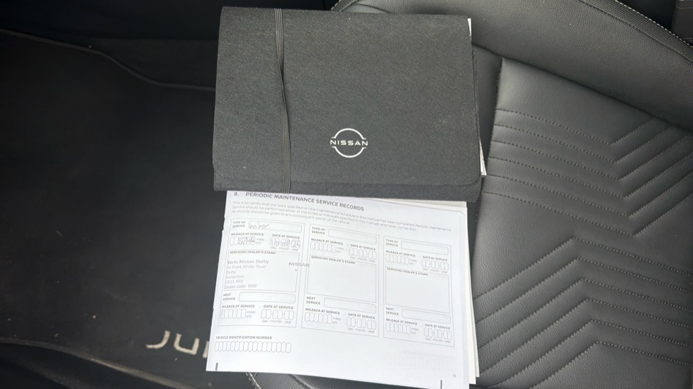 Nissan Juke 1.6 Hybrid Tekna 5dr Auto Hybrid Hatchback - Image 19