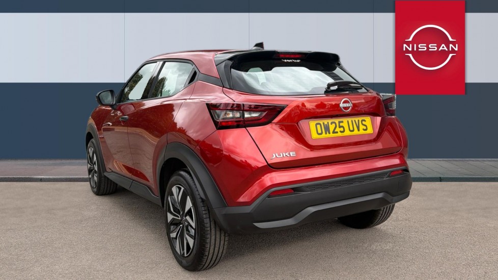 Nissan Juke 1.0 DiG-T Acenta Premium 5dr DCT Petrol Hatchback - Image 2