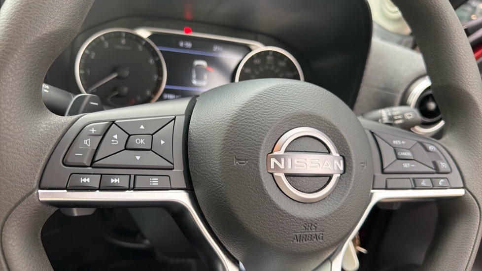 Nissan Juke 1.0 DiG-T Acenta Premium 5dr DCT Petrol Hatchback - Image 23