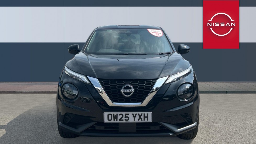 Nissan Juke 1.0 DiG-T N-Connecta 5dr Petrol Hatchback - Image 3