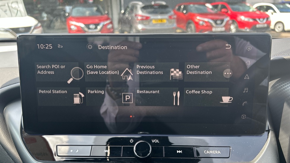 Nissan Juke 1.0 DiG-T N-Connecta 5dr Petrol Hatchback - Image 22