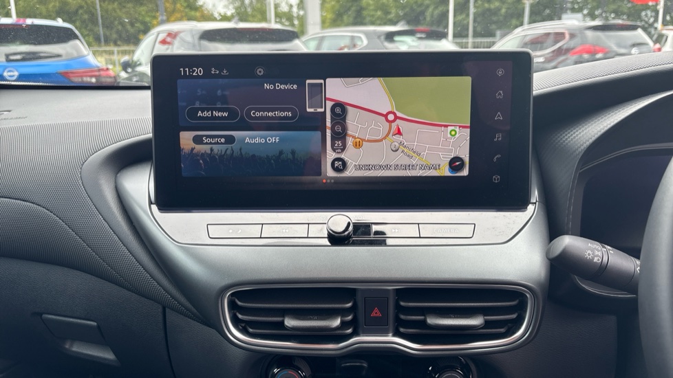 Nissan Juke 1.0 DiG-T N-Connecta 5dr Petrol Hatchback - Image 12