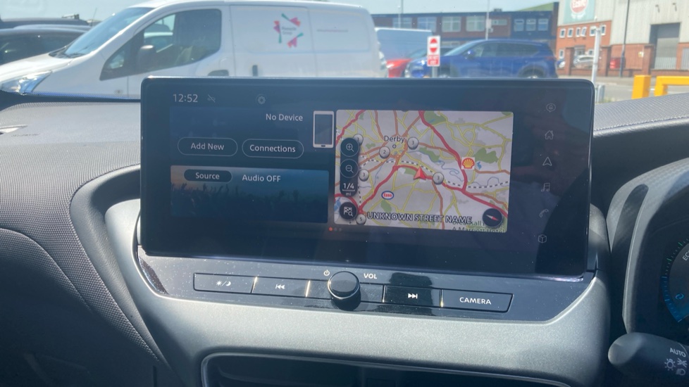 Nissan Juke 1.6 Hybrid N-Connecta 5dr Auto Hybrid Hatchback - Image 12