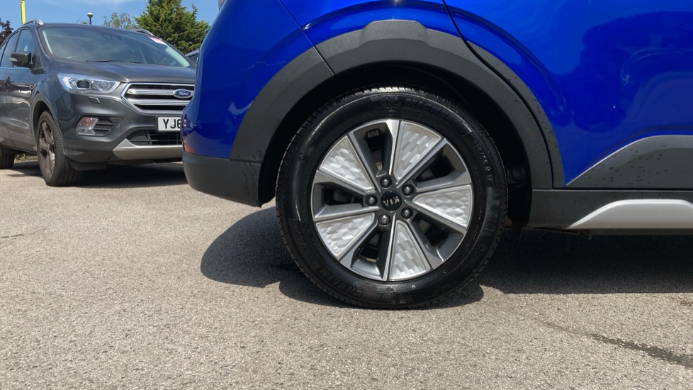 Kia Soul 150kW First Edition 64kWh 5dr Auto Electric Hatchback - Image 7