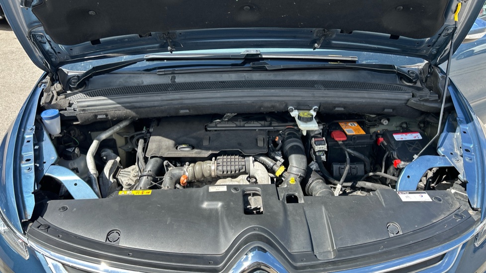 Citroen C4 Picasso 1.6 e-HDi 115 VTR+ 5dr Diesel Estate - Image 8