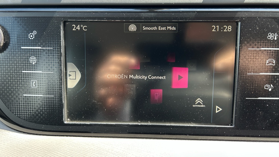 Citroen C4 Picasso 1.6 e-HDi 115 VTR+ 5dr Diesel Estate - Image 22