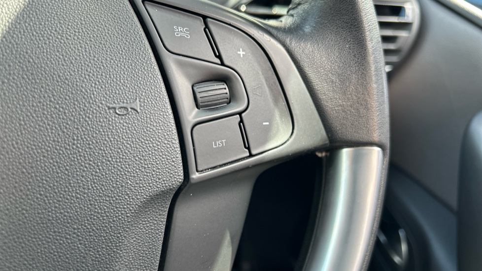 Citroen C4 Picasso 1.6 e-HDi 115 VTR+ 5dr Diesel Estate - Image 30