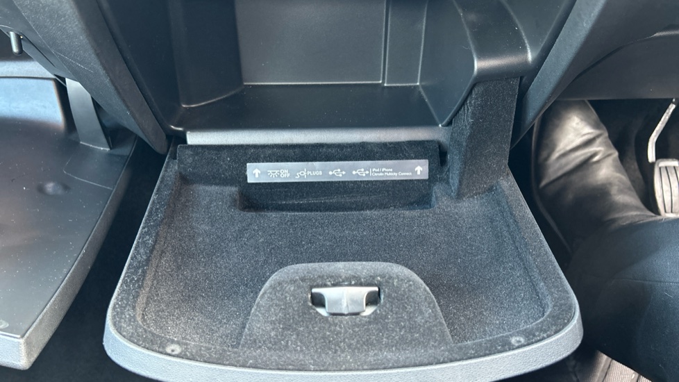 Citroen C4 Picasso 1.6 e-HDi 115 VTR+ 5dr Diesel Estate - Image 38