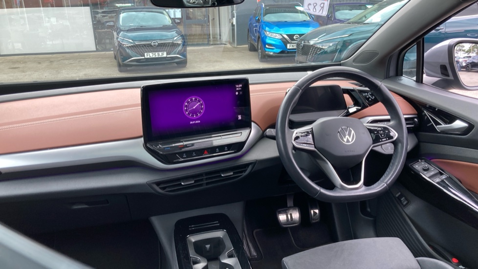 Volkswagen ID.4 150kW Max Pro Performance 77kWh 5dr Auto Electric Estate - Image 10