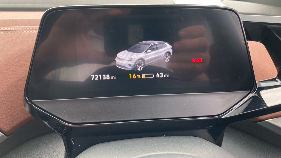 Volkswagen ID.4 150kW Max Pro Performance 77kWh 5dr Auto Electric Estate - Image 18