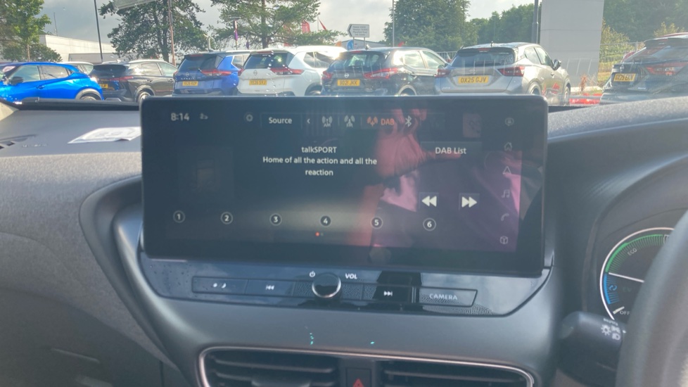 Nissan Juke 1.6 Hybrid Acenta Premium 5dr Auto Hybrid Hatchback - Image 12