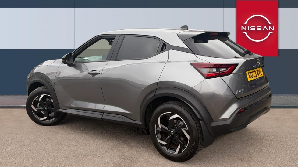 Nissan Juke 1.0 DiG-T 114 N-Connecta 5dr DCT Petrol Hatchback - Image 2