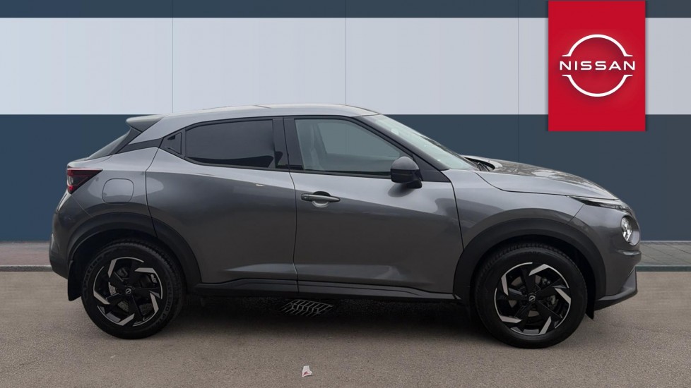 Nissan Juke 1.0 DiG-T 114 N-Connecta 5dr DCT Petrol Hatchback - Image 5
