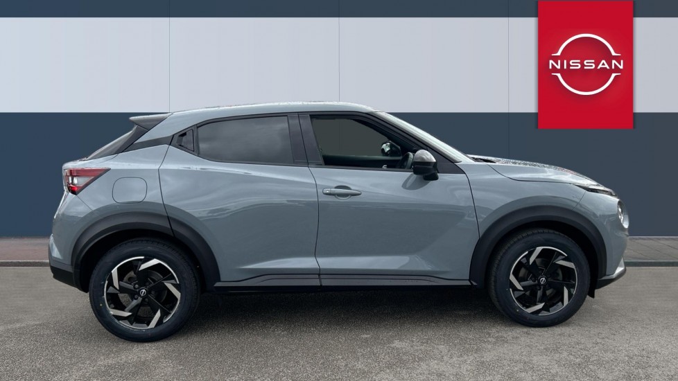 Nissan Juke 1.0 DiG-T 114 N-Connecta 5dr Petrol Hatchback - Image 5