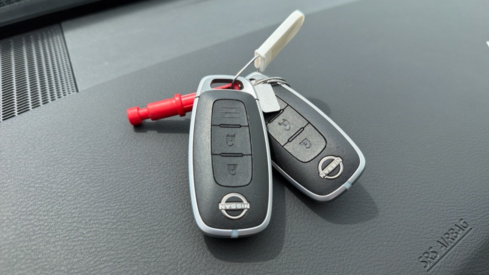 Nissan Qashqai 1.3 DiG-T MH N-Connecta 5dr Petrol Hatchback - Image 20