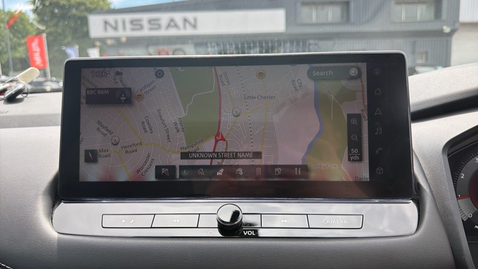 Nissan Qashqai 1.3 DiG-T MH N-Connecta 5dr Petrol Hatchback - Image 36