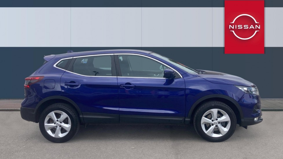 Nissan Qashqai 1.3 DiG-T Acenta Premium 5dr Petrol Hatchback - Image 5