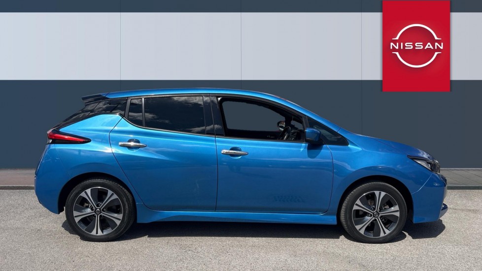 Nissan LEAF 160kW e+ Tekna 62kWh 5dr Auto Electric Hatchback - Image 5