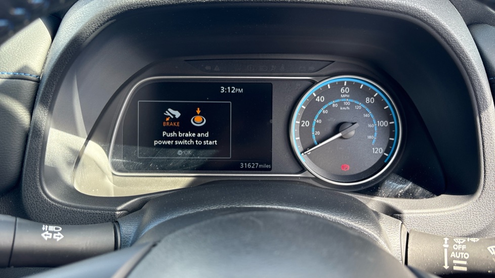 Nissan LEAF 160kW e+ Tekna 62kWh 5dr Auto Electric Hatchback - Image 18